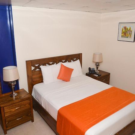 Hotel Jaraba Jarabacoa Exteriör bild