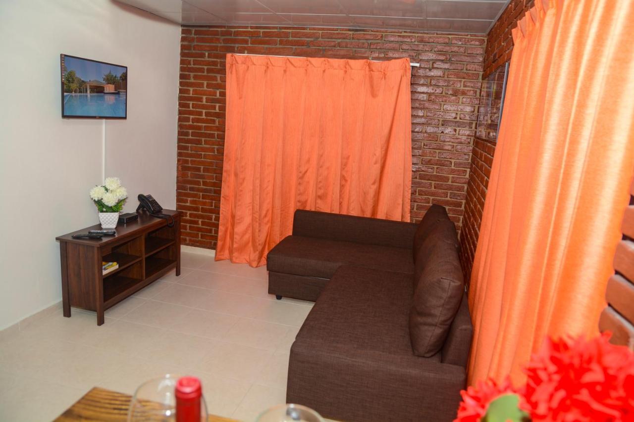 Hotel Jaraba Jarabacoa Exteriör bild