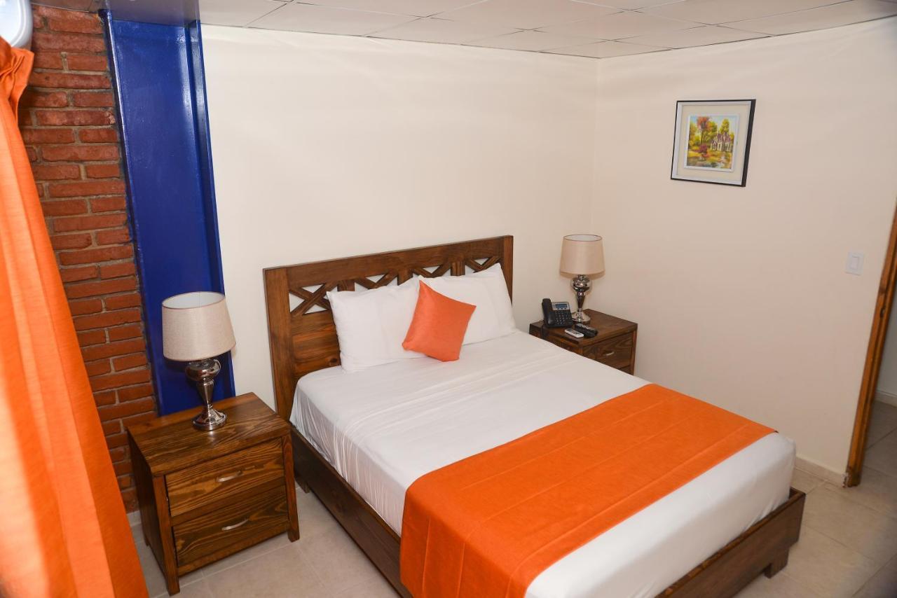 Hotel Jaraba Jarabacoa Exteriör bild